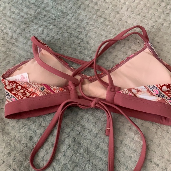 Pink Target bathing suit top - Picture 2 of 3